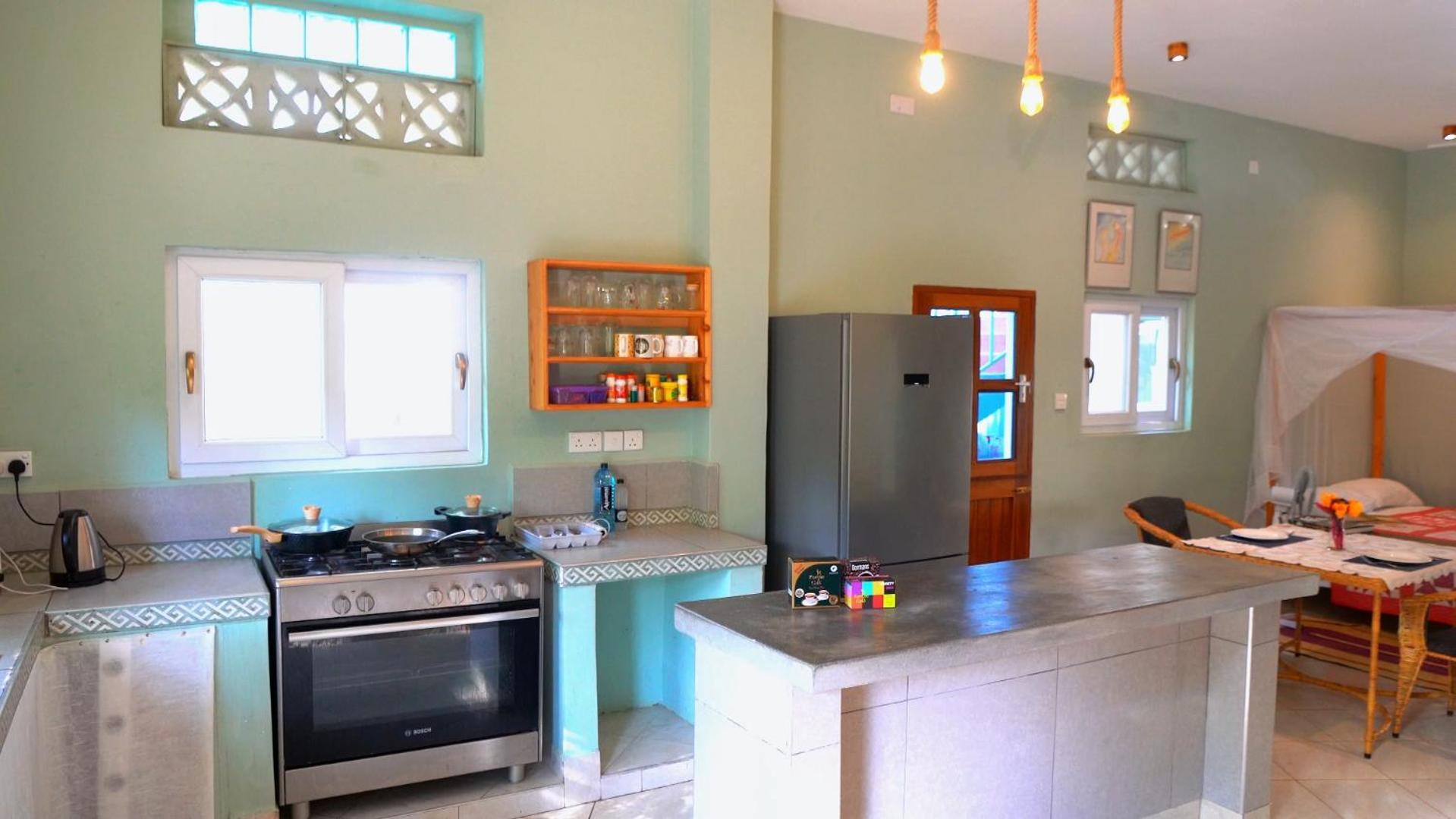 The Pool House & The Colobus House, Bella Seaview, Diani Beach, Kenya Екстериор снимка